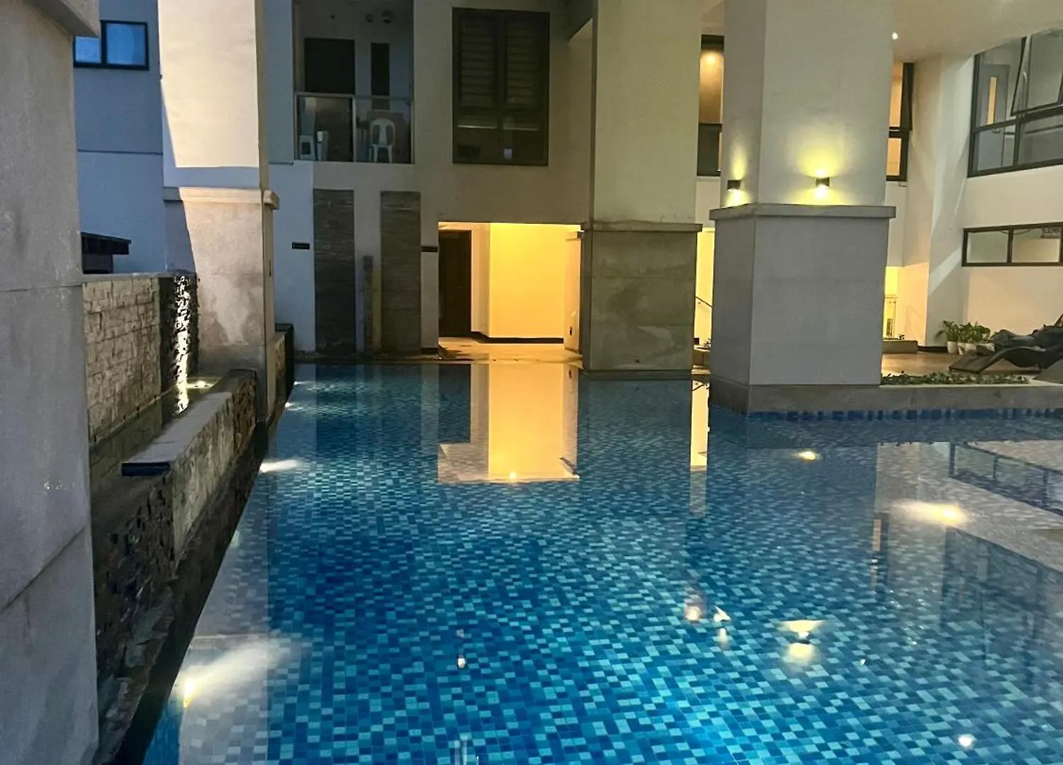 Aparthotel Greenbelt Hamilton Tower 1 - By Es Elite Suites Makati City
