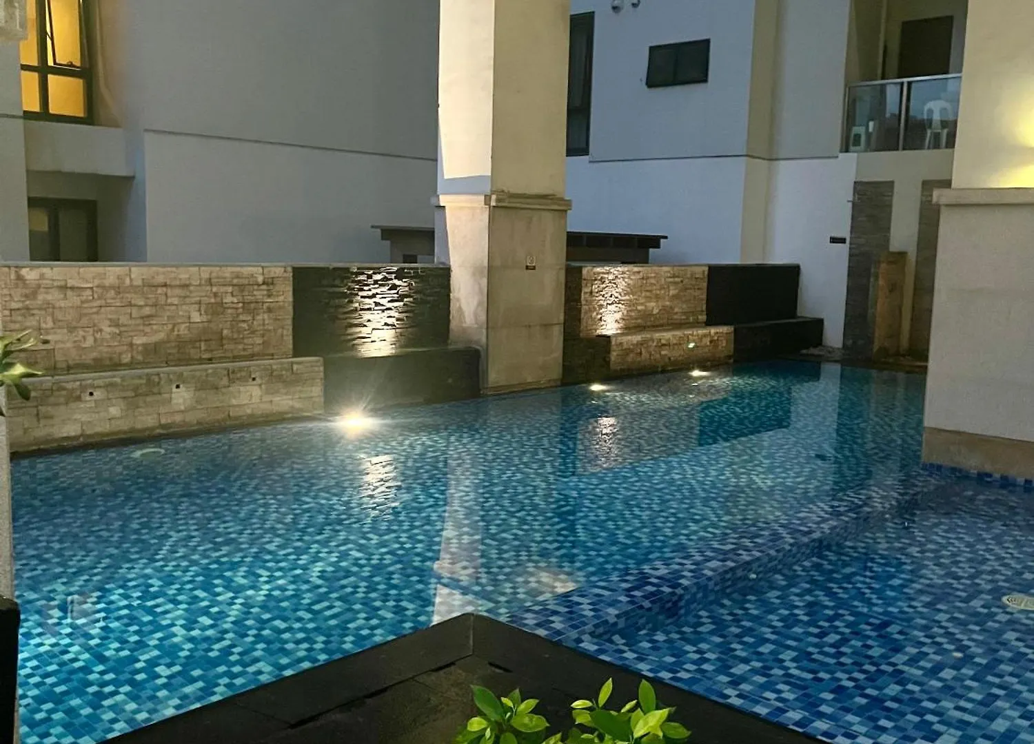 Greenbelt Hamilton Tower 1 - By Es Elite Suites Makati City Aparthotel