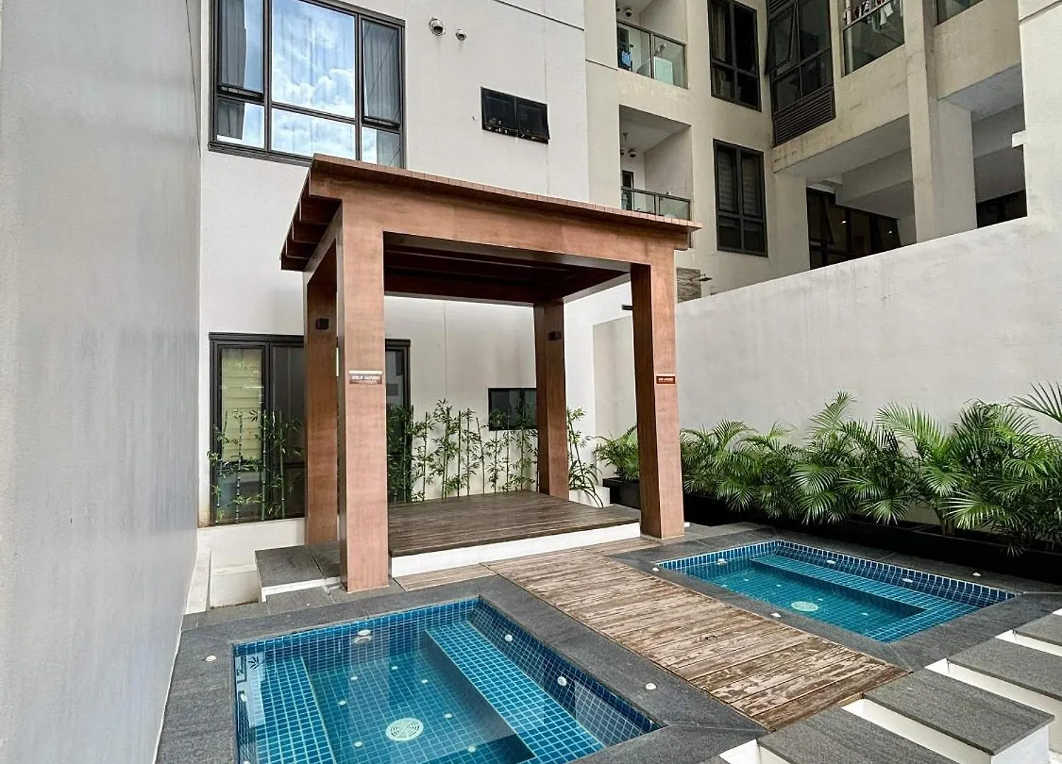 Greenbelt Hamilton Tower 1 - By Es Elite Suites Makati City 0*,